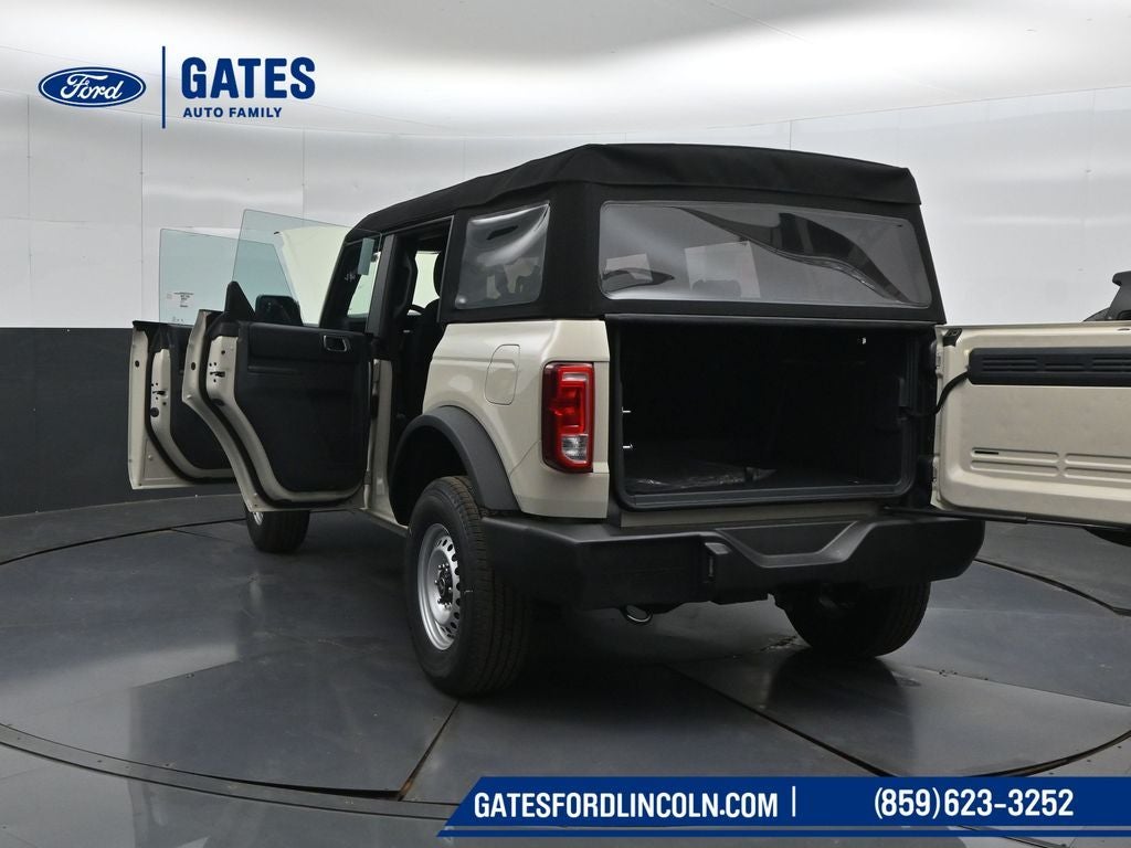 2026 Ford Bronco Base