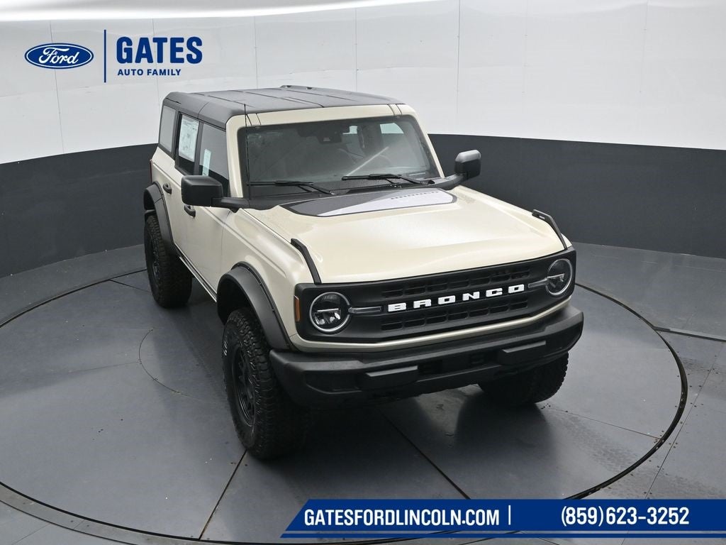 2025 Ford Bronco Base