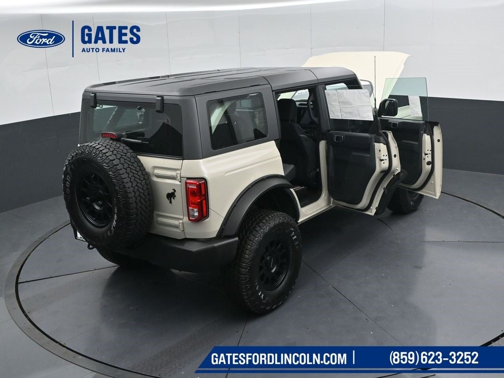 2025 Ford Bronco Base