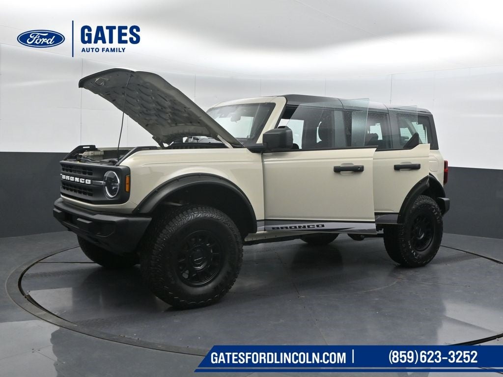 2025 Ford Bronco Base