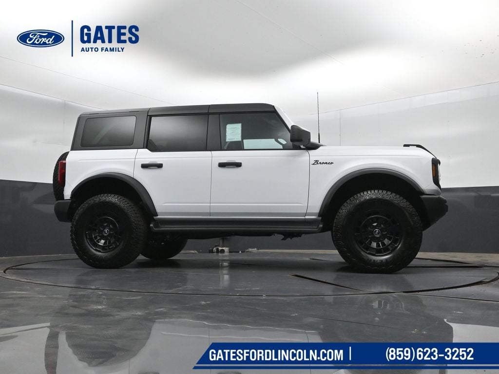 2026 Ford Bronco Big Bend Matte Black Pack
