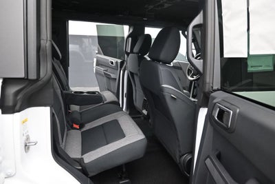 2026 Ford Bronco Big Bend Matte Black Pack