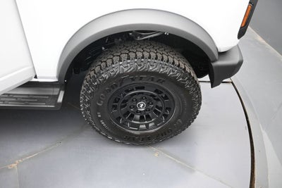 2026 Ford Bronco Big Bend Matte Black Pack