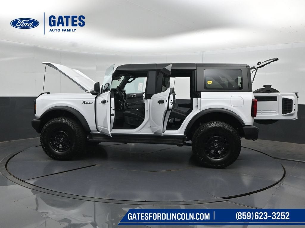 2026 Ford Bronco Big Bend Matte Black Pack