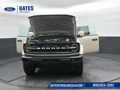 2026 Ford Bronco Outer Banks