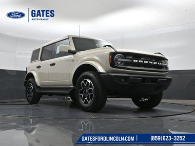 2026 Ford Bronco Outer Banks