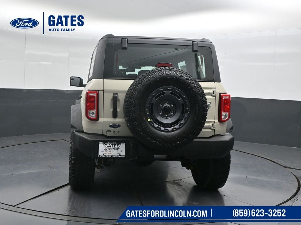 2025 Ford Bronco Base