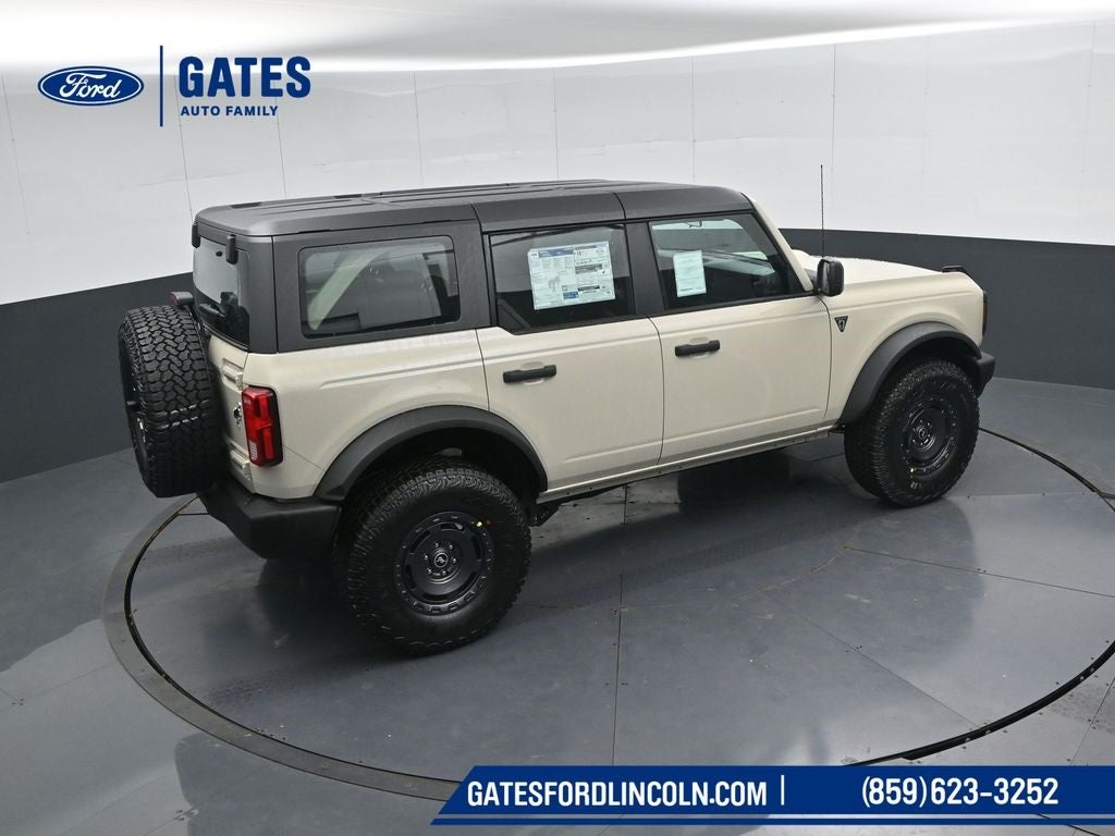 2025 Ford Bronco Base