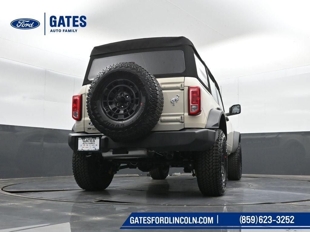 2026 Ford Bronco Base