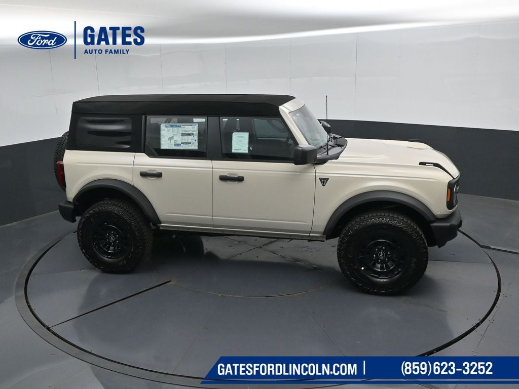2026 Ford Bronco Base