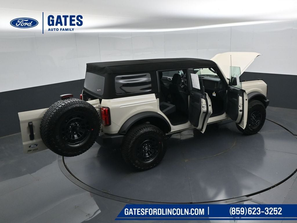 2026 Ford Bronco Base