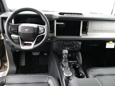 2025 Ford Bronco Outer Banks®