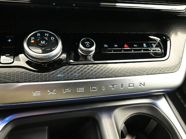 2025 Ford Expedition Platinum® MAX