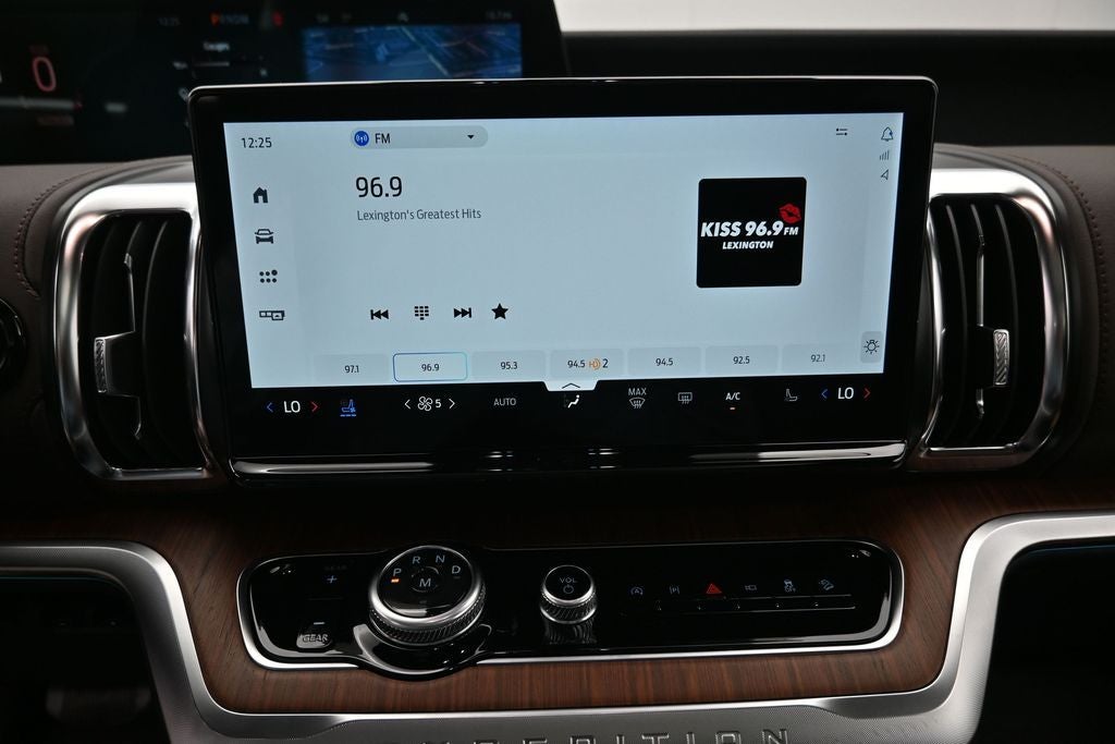 2027 Ford Expedition Max King Ranch