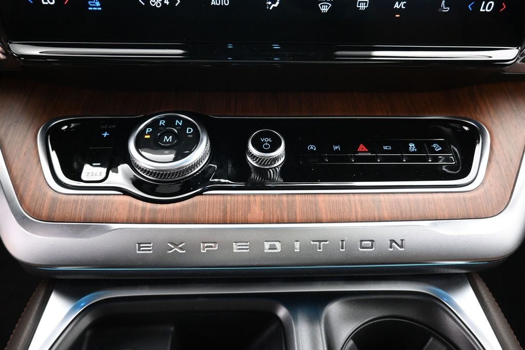 2027 Ford Expedition Max King Ranch