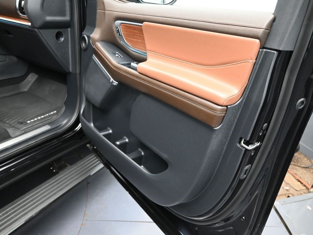 2025 Ford Expedition King Ranch