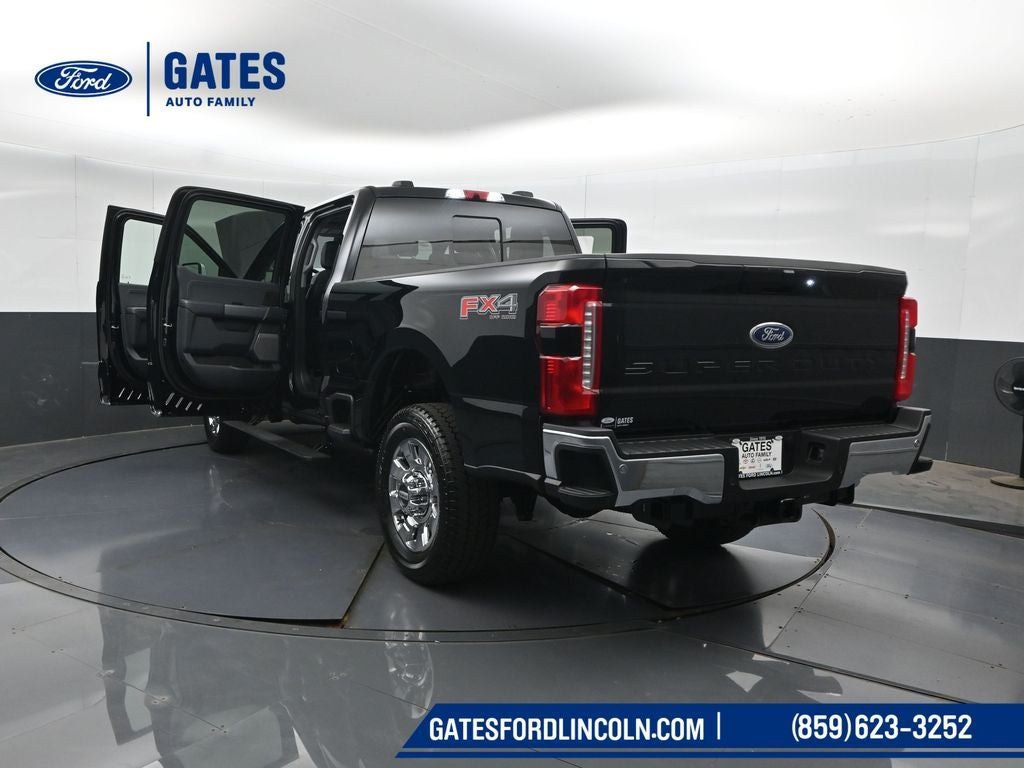 2026 Ford F-250SD Lariat