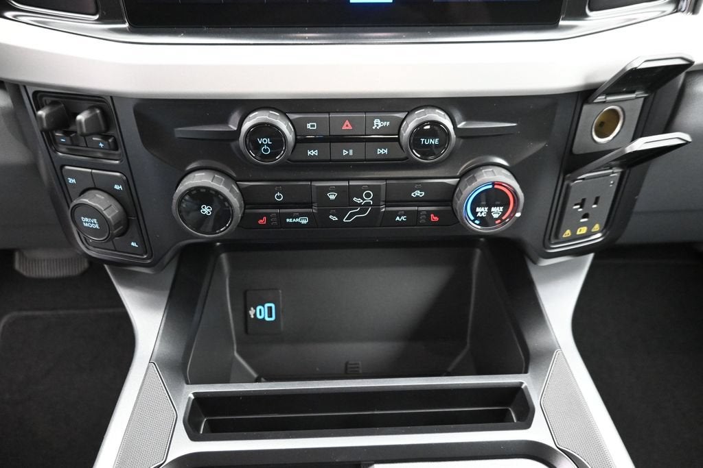 2027 Ford F-250SD XLT