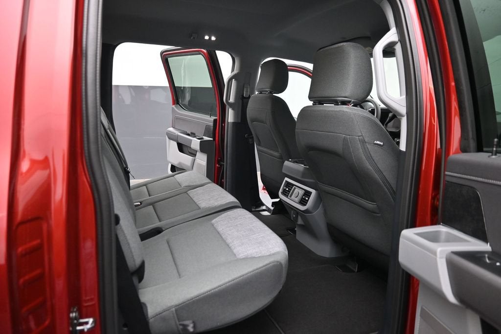 2027 Ford F-250SD XLT
