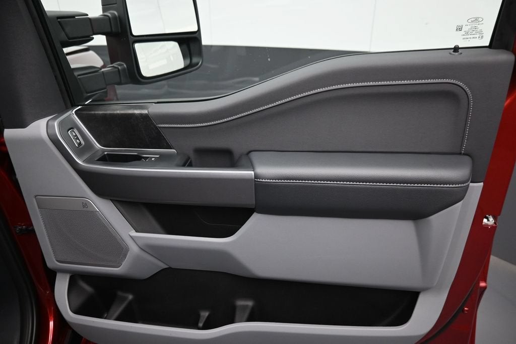 2027 Ford F-250SD XLT