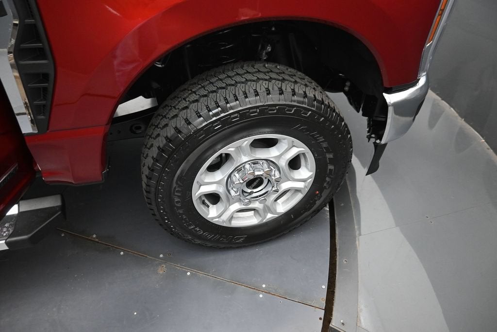 2027 Ford F-250SD XLT