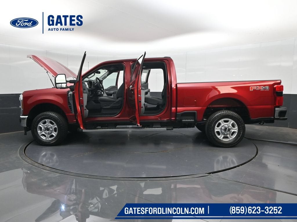 2027 Ford F-250SD XLT