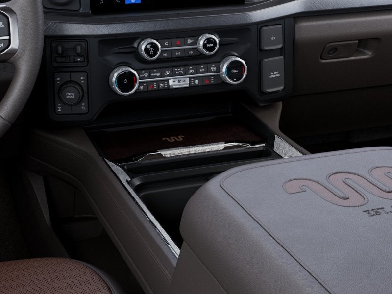 2027 Ford Super Duty F-350 SRW Pickup F-350® King Ranch®