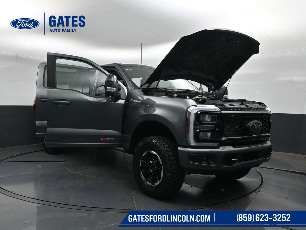 2026 Ford F-350SD Lariat