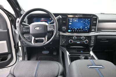 2027 Ford F-350SD Platinum