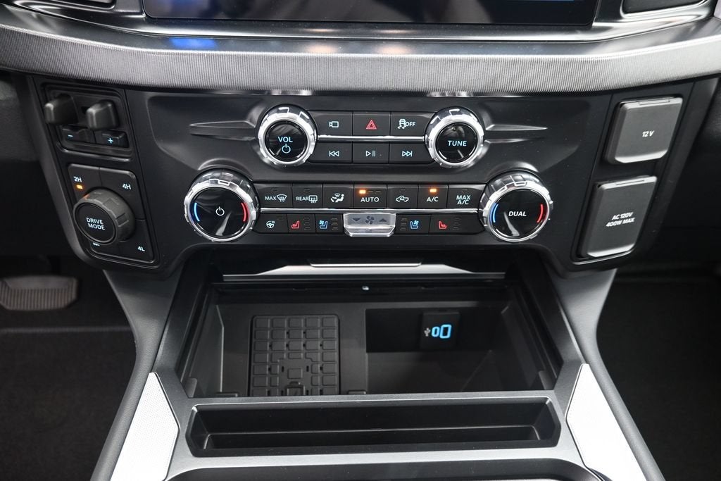 2027 Ford F-350SD Platinum