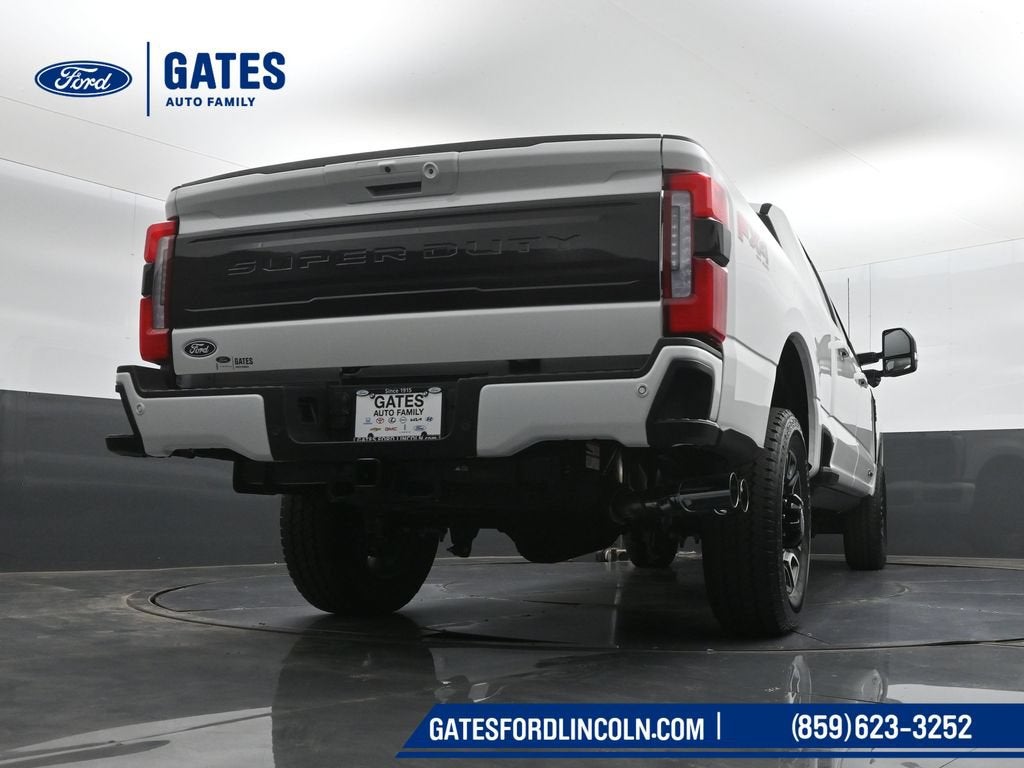 2027 Ford F-350SD Platinum
