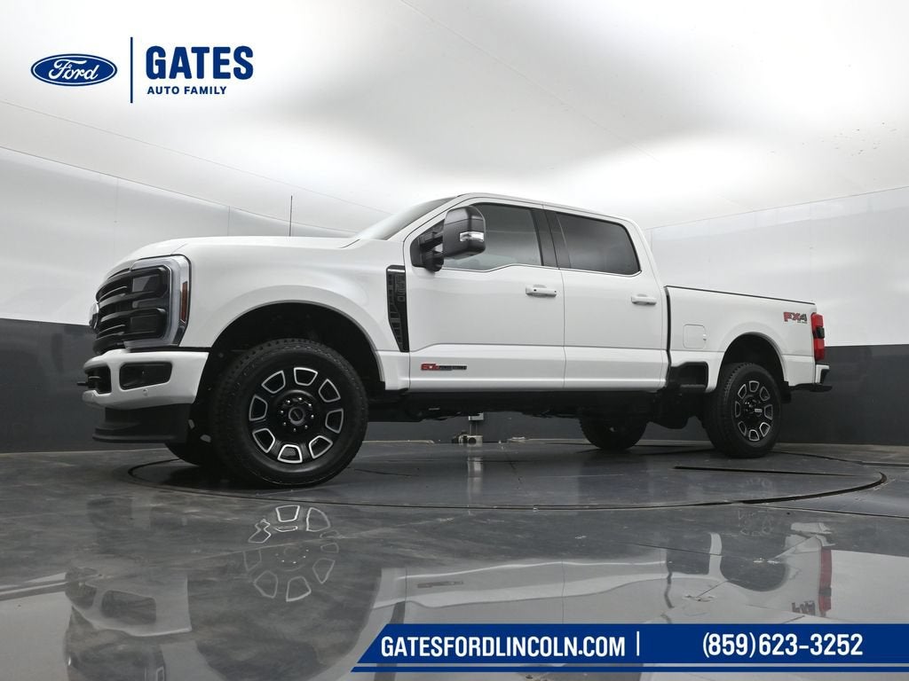 2027 Ford F-350SD Platinum