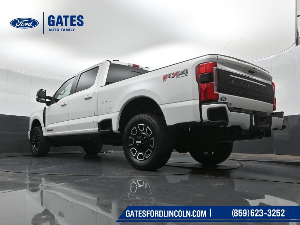 2027 Ford F-350SD Platinum