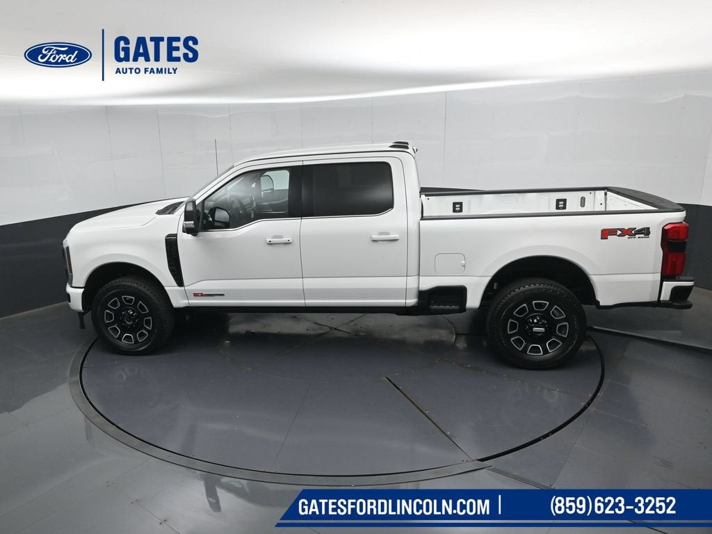 2027 Ford F-350SD Platinum