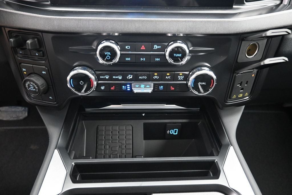 2026 Ford F-350SD F-350® Platinum®