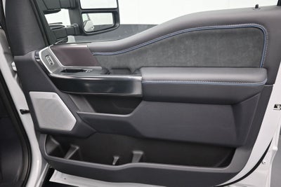 2026 Ford F-350SD F-350® Platinum®