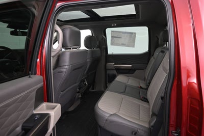 2027 Ford F-350SD Platinum DRW