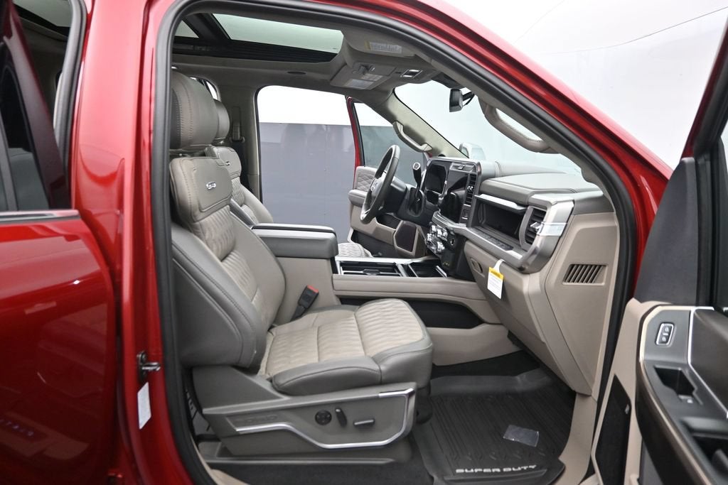 2027 Ford F-350SD Platinum DRW