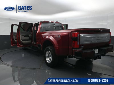 2027 Ford F-350SD Platinum DRW