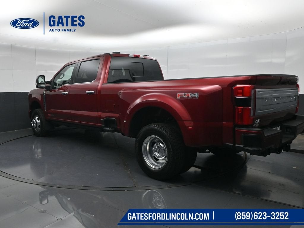 2027 Ford F-350SD Platinum DRW
