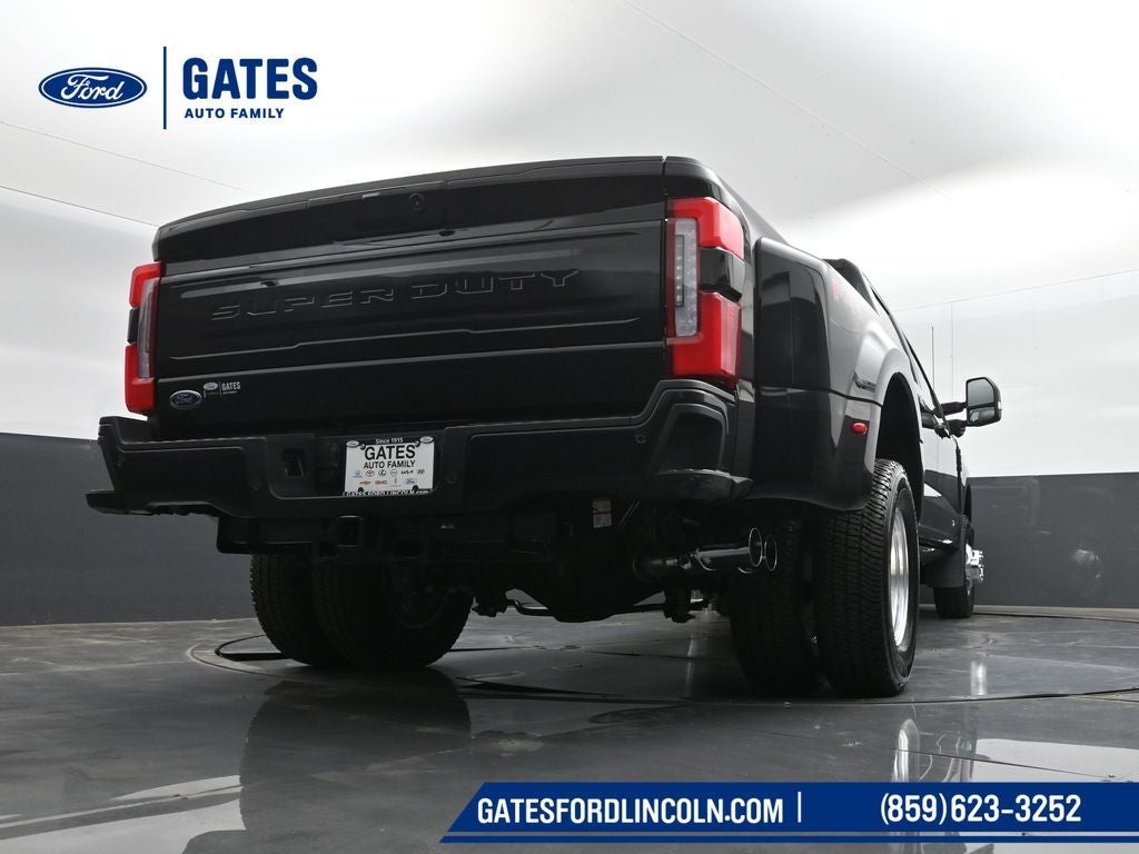 2026 Ford F-350SD Platinum DRW