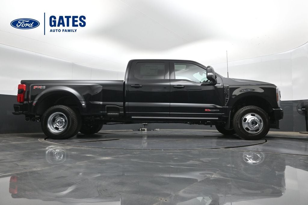 2026 Ford F-350SD Platinum DRW