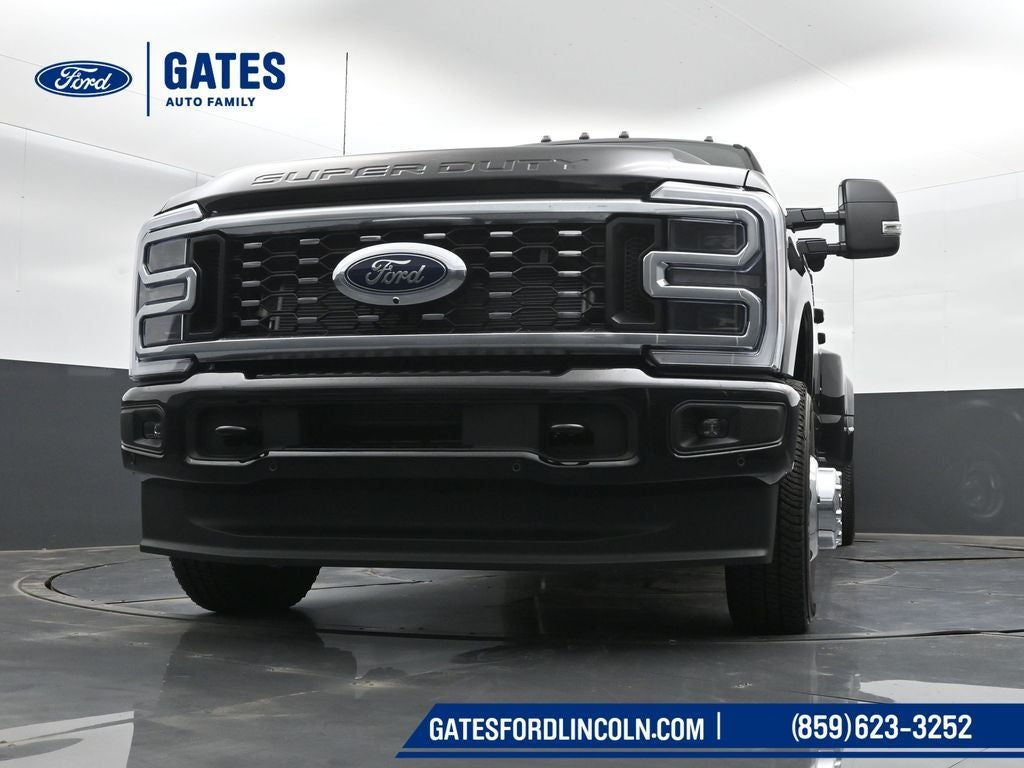 2026 Ford F-350SD Platinum DRW