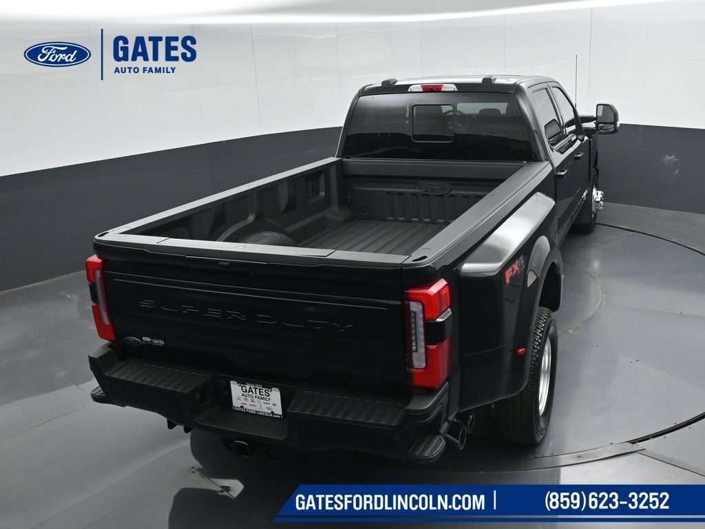 2026 Ford F-350SD Platinum DRW