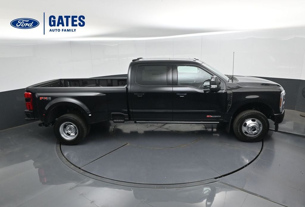 2026 Ford F-350SD Platinum DRW