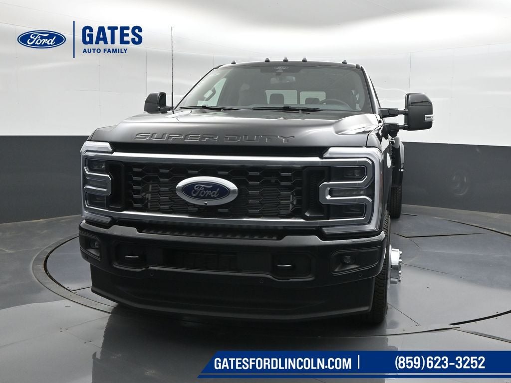 2026 Ford F-350SD Platinum DRW