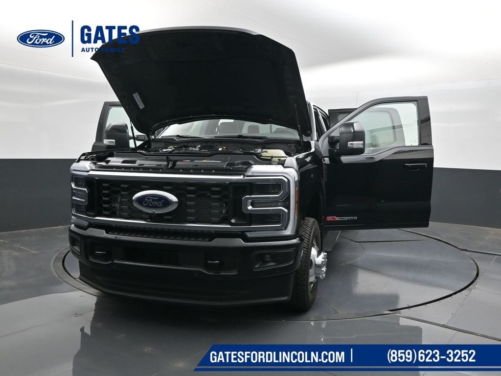 2026 Ford F-350SD Platinum DRW