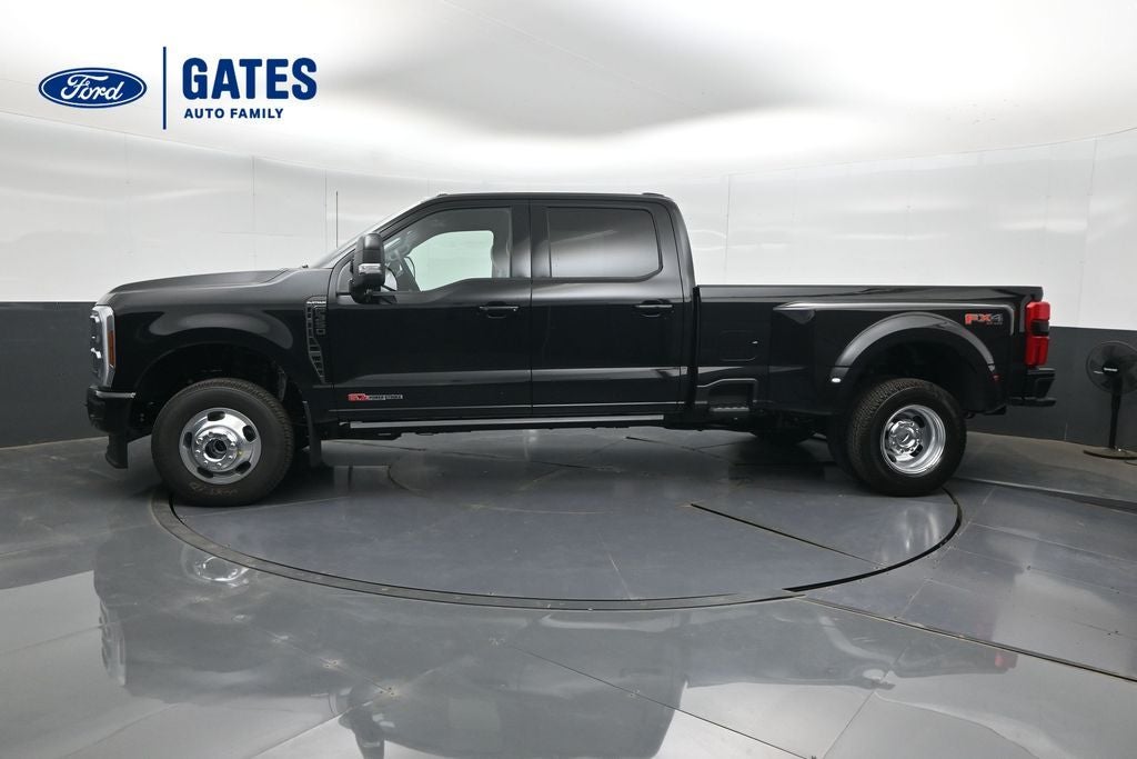 2026 Ford F-350SD Platinum DRW