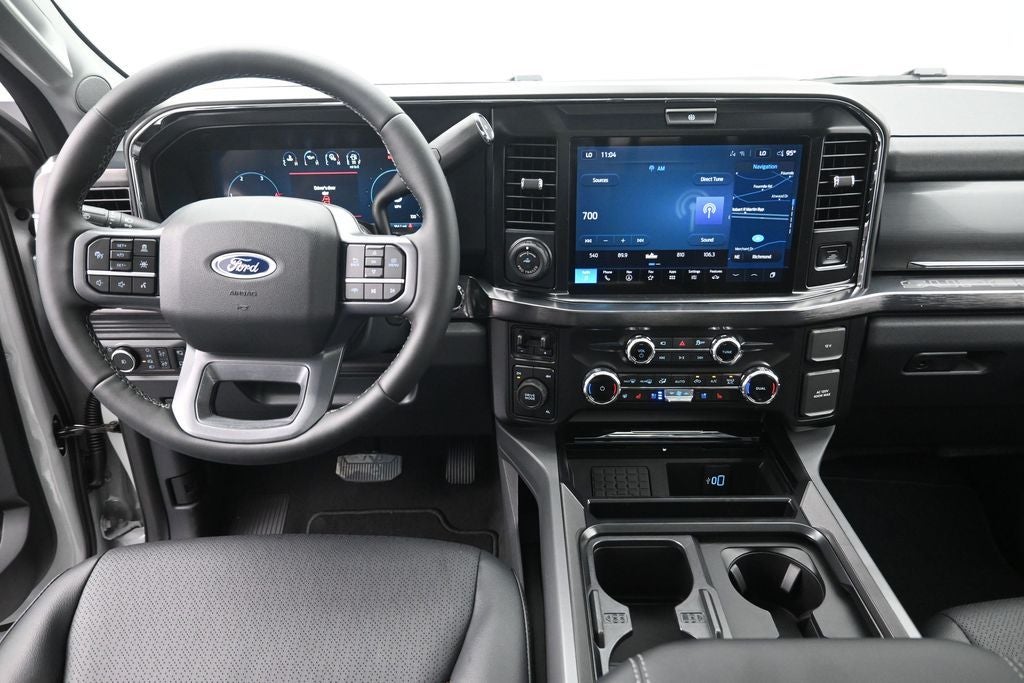 2026 Ford F-350SD Lariat DRW