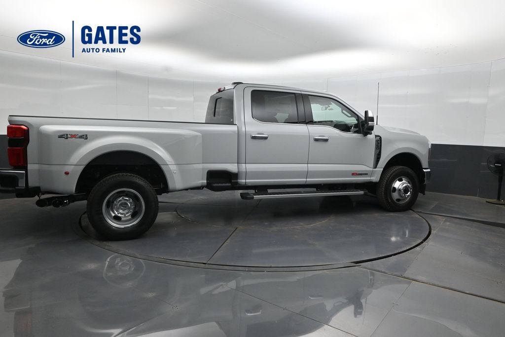 2026 Ford F-350SD Lariat DRW